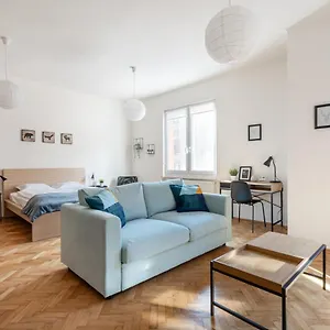 Apartman Liget, Budapest